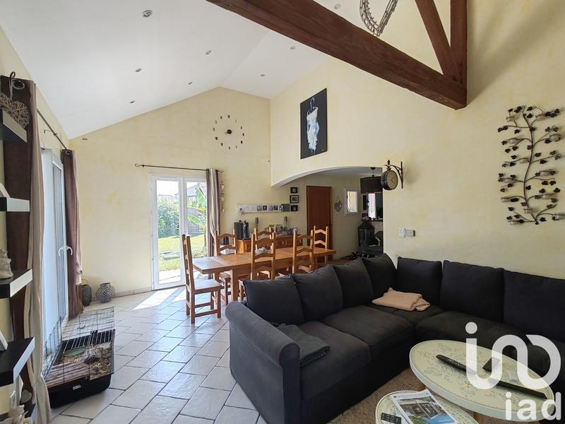 Maison - 180 m² - 7 pièces