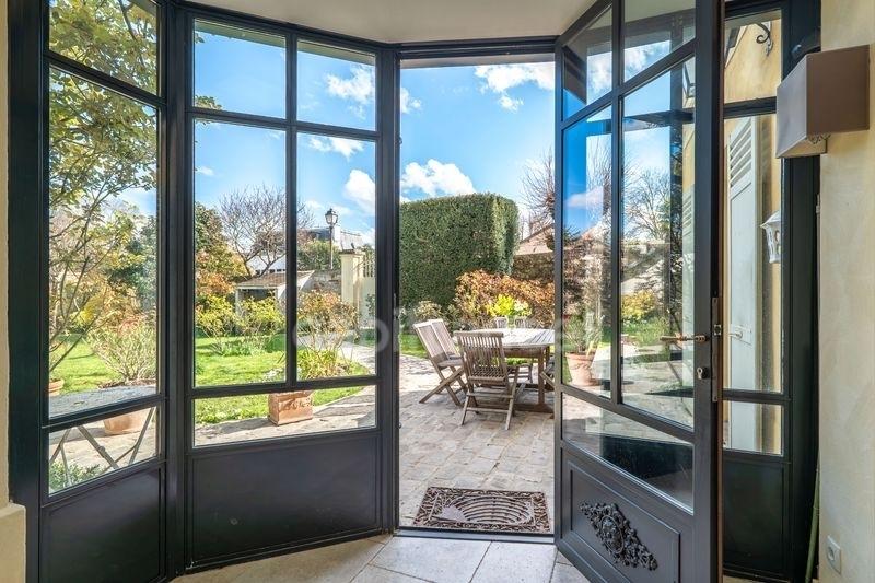 Maison - 210 m² - 8 pièces