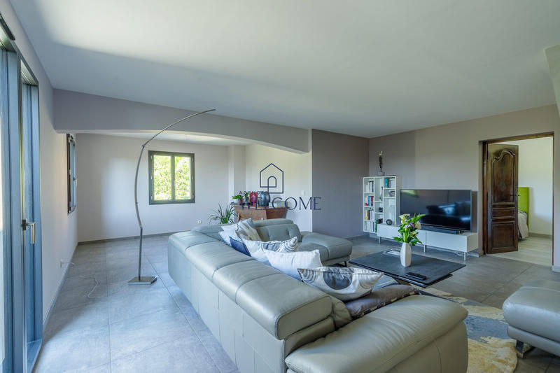 Villa - 158 m² - 4 pièces