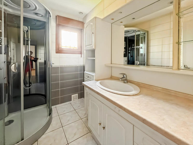 Appartement - 110 m² - 7 pièces