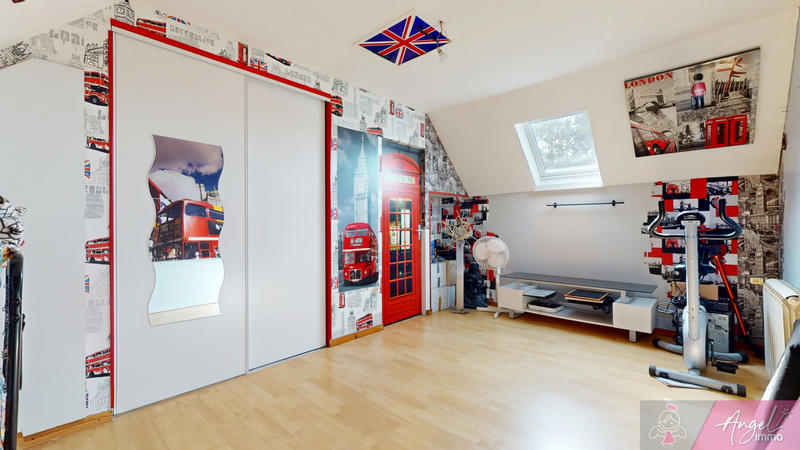 Maison - 118 m² - 6 pièces