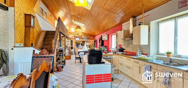 Maison ancienne - 420 m² - 6 pièces