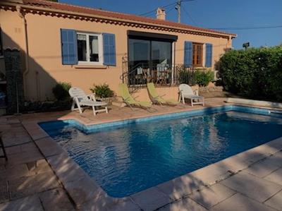 Maison - 95 m² - 6 pièces