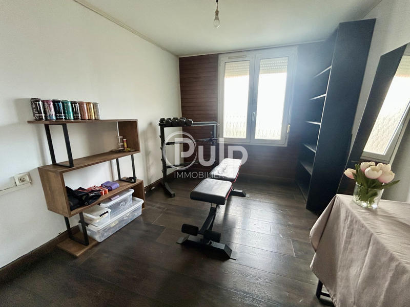 Maison - 85 m² - 6 pièces