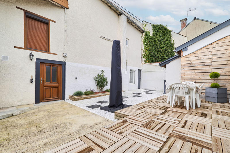 Maison - 188 m² - 7 pièces