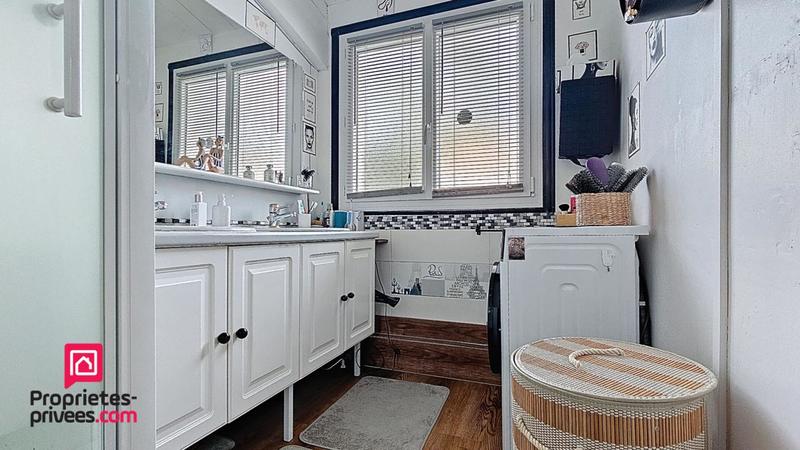 Maison - 96 m² - 6 pièces