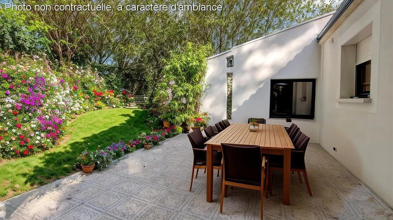 Maison - 215 m² - 9 pièces