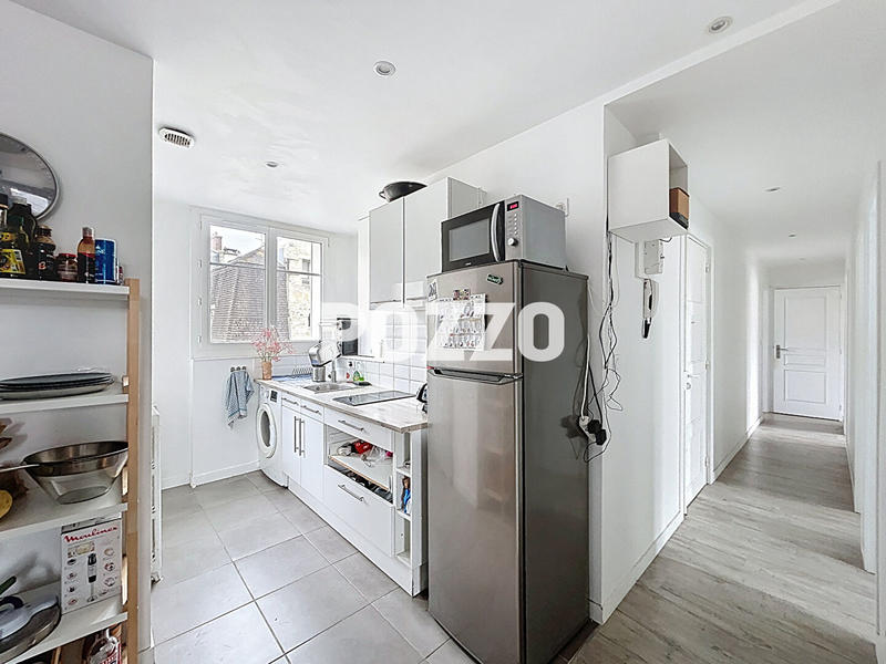 Appartement - 79 m² - 5 pièces