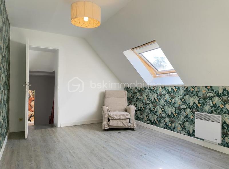 Maison - 190 m² - 8 pièces