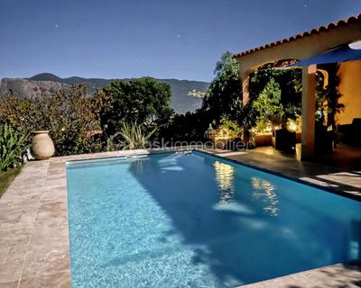 Villa - 157 m² - 5 pièces