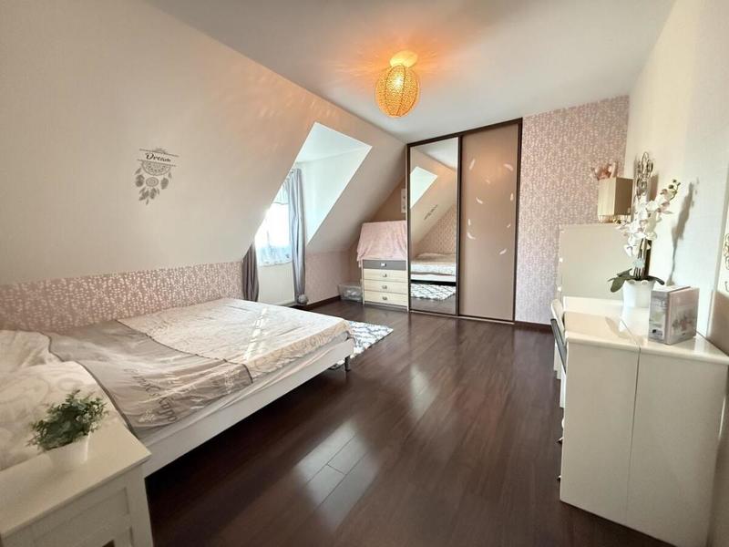 Maison - 141 m² - 6 pièces