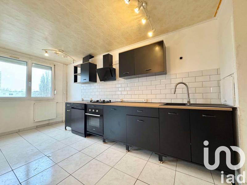 Appartement - 85 m² - 4 pièces