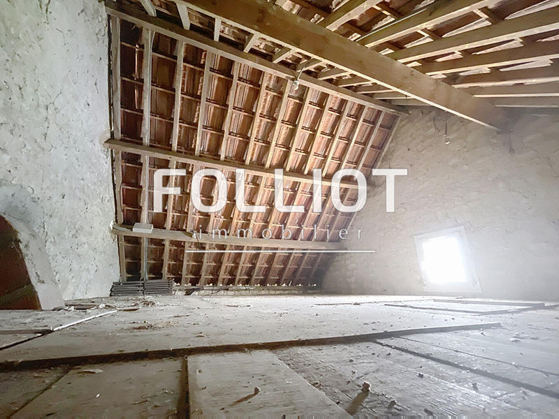 Maison - 170 m² - 9 pièces