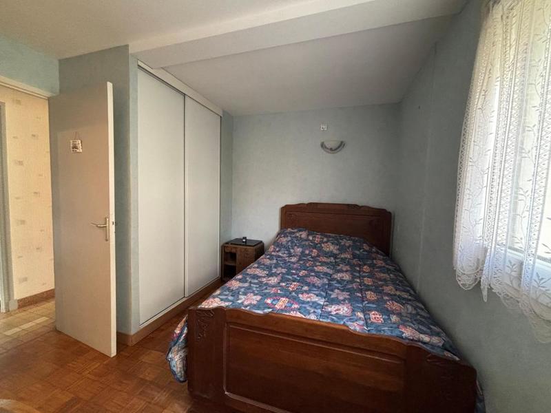 Appartement - 81 m² - 3 pièces