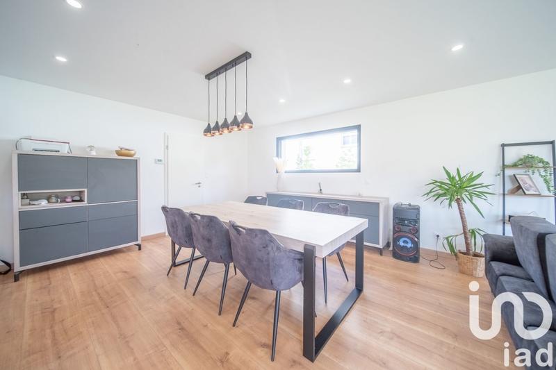 Maison - 168 m² - 6 pièces