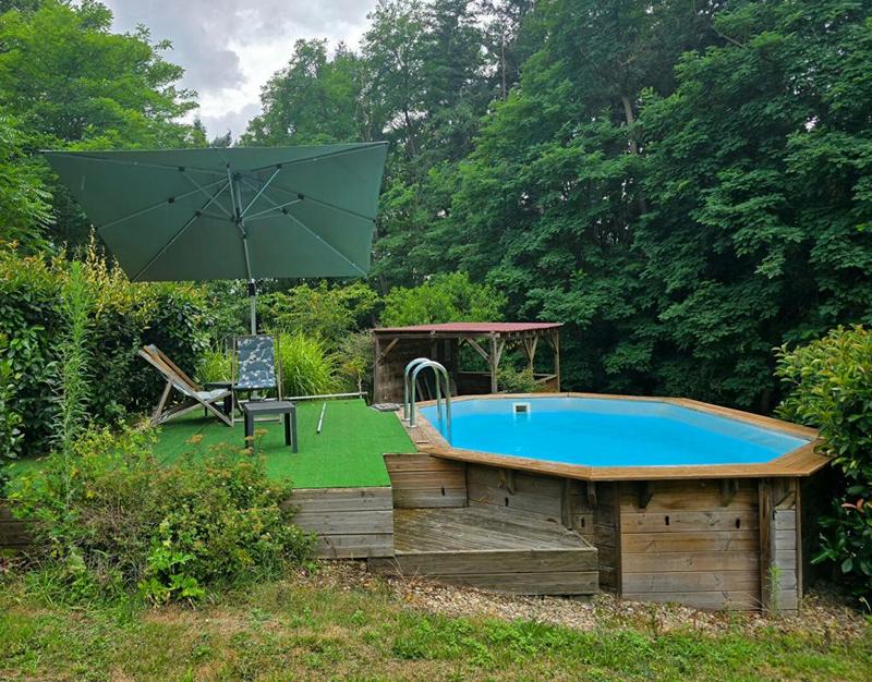 Maison - 365 m² - 11 pièces