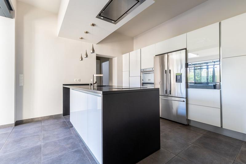 Maison - 182 m² - 8 pièces