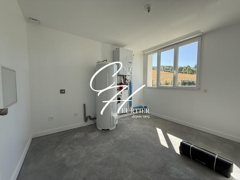 Appartement - 136 m² - 4 pièces