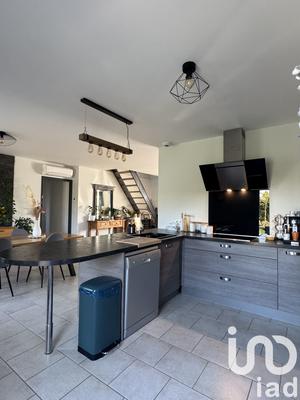 Maison - 150 m² - 7 pièces