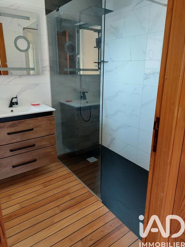 Maison de village - 271 m² - 9 pièces