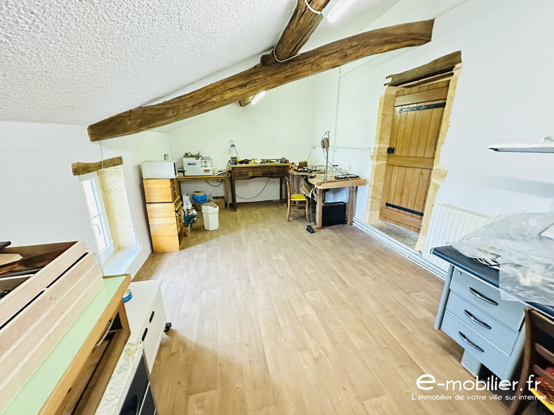 Maison - 136 m² - 5 pièces