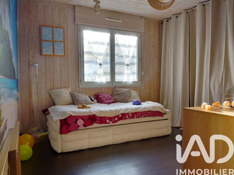 Maison - 157 m² - 7 pièces