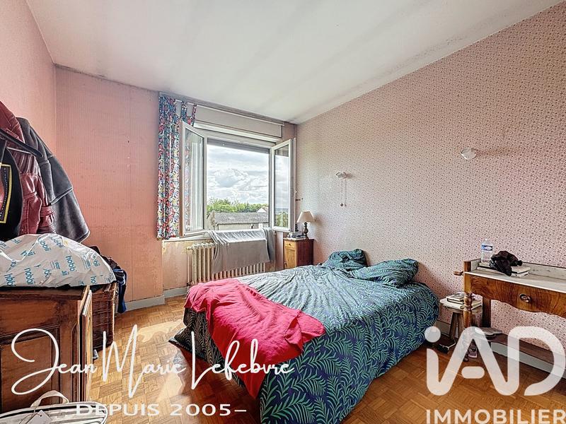 Maison - 99 m² - 5 pièces