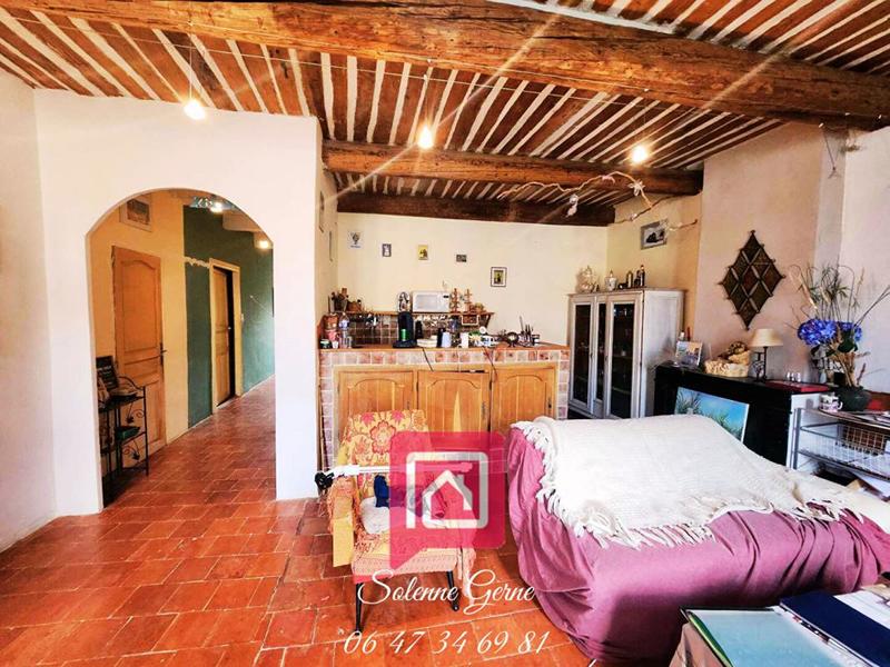 Maison de village - 260 m² - 10 pièces