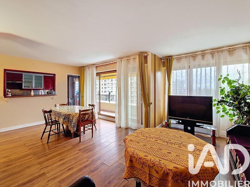 Appartement - 84 m² - 5 pièces