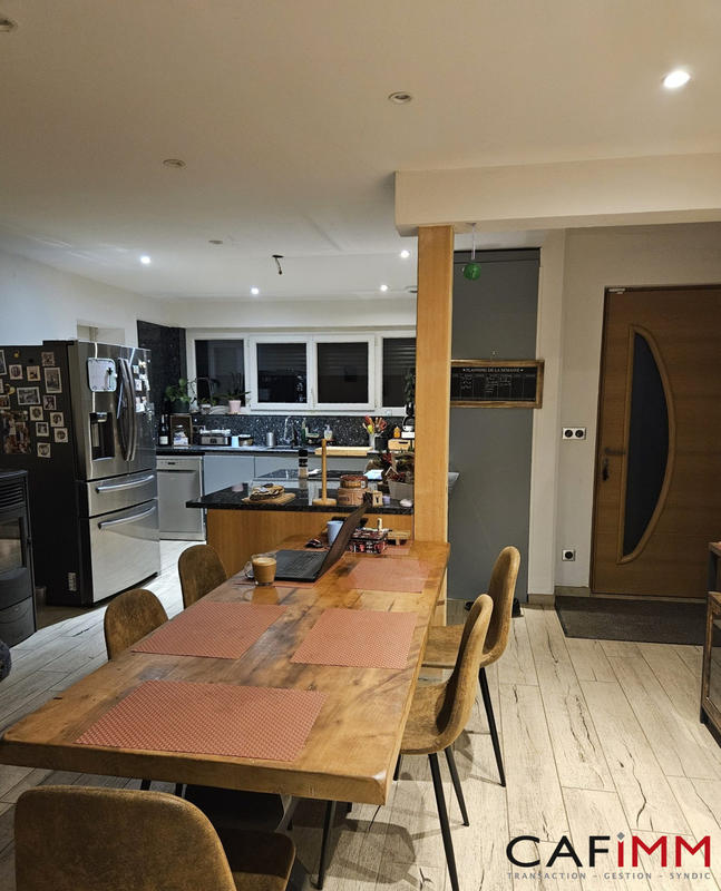 Maison - 127 m² - 5 pièces