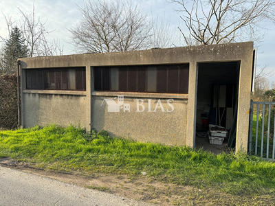 Parking / Garage - 30 m²