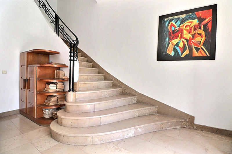 Maison - 200 m² - 8 pièces