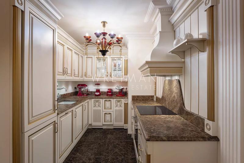 Appartement - 114 m² - 4 pièces