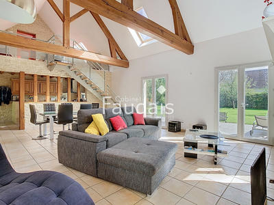 Maison - 138 m² - 6 pièces