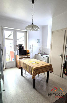 Maison - 188 m² - 7 pièces