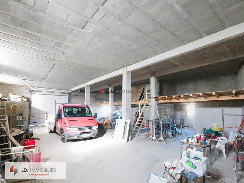 Maison - 110 m² - 4 pièces