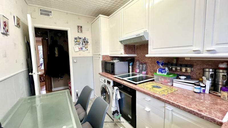 Appartement - 64 m² - 4 pièces