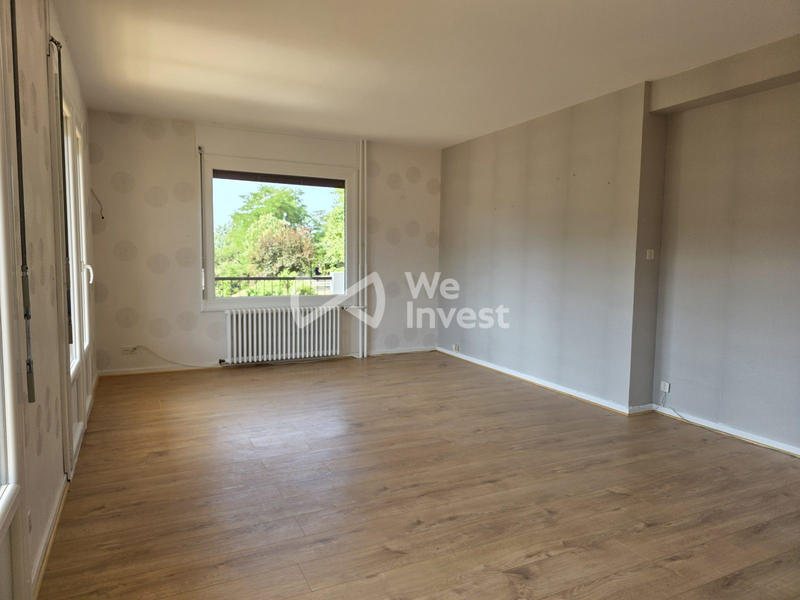 Appartement - 96 m² - 5 pièces
