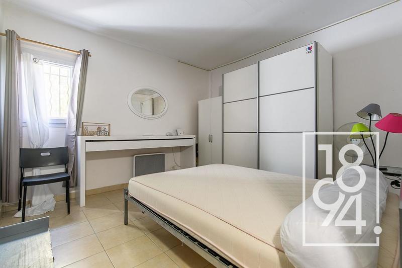 Villa - 137 m² - 5 pièces