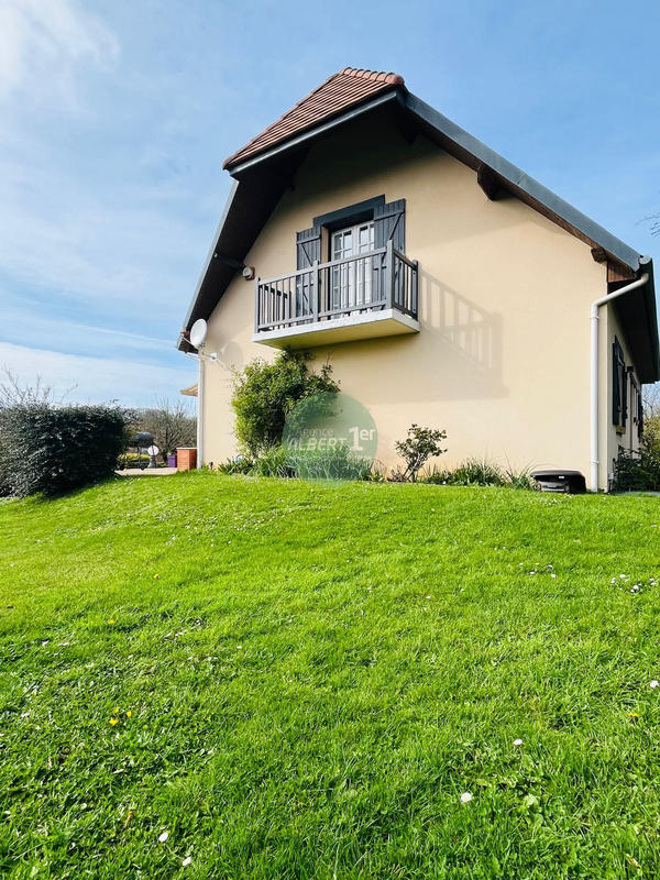 Maison - 140 m² - 6 pièces