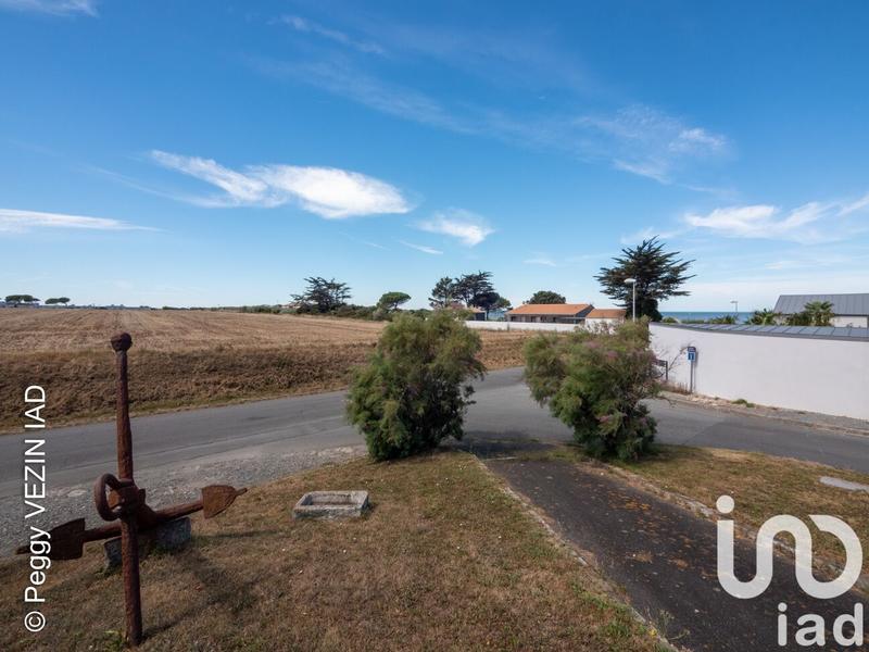 Maison - 235 m² - 10 pièces