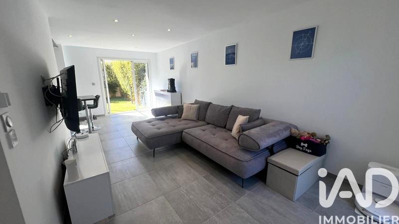 Maison - 95 m² - 4 pièces