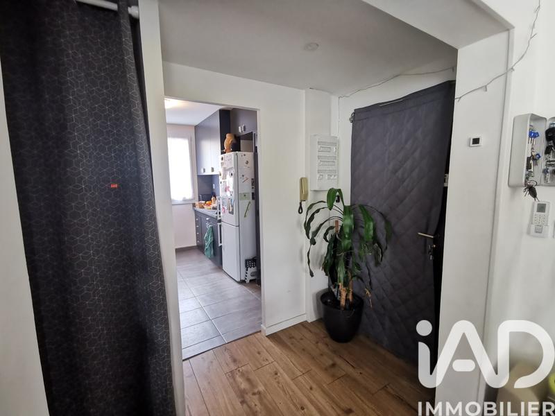Appartement - 80 m² - 3 pièces