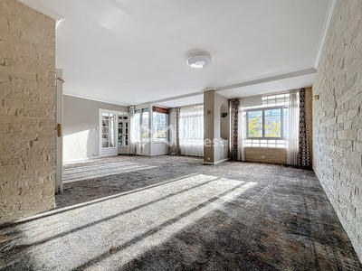 Appartement - 120 m² - 4 pièces