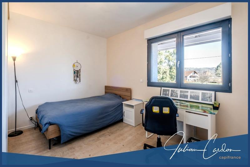 Maison - 121 m² - 5 pièces