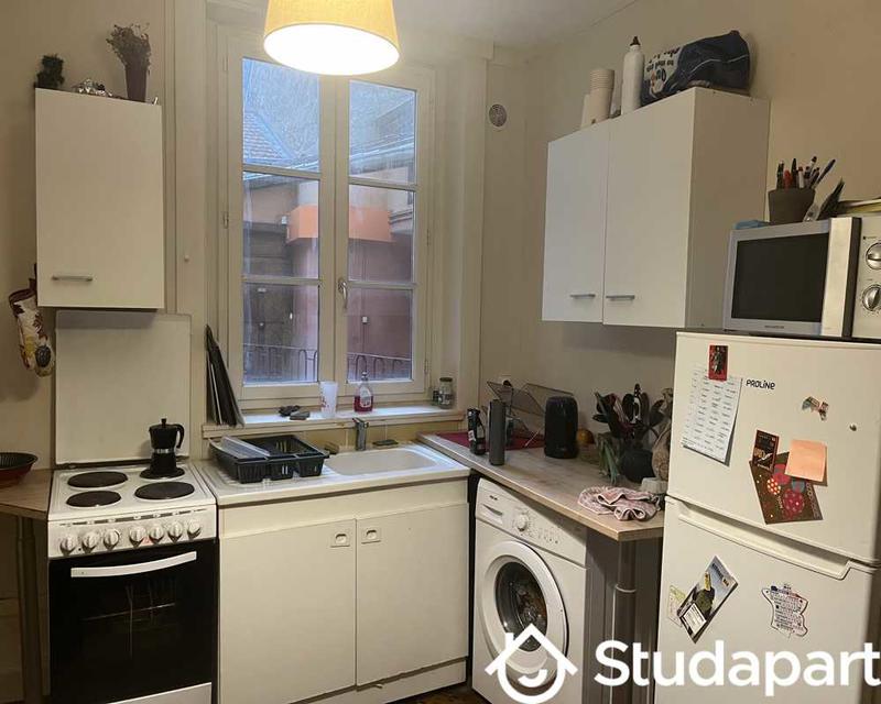 Chambre - 80 m² - 1 pièce