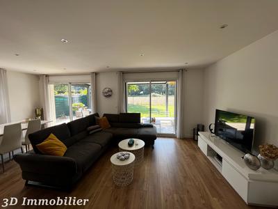 Maison - 110 m² - 6 pièces