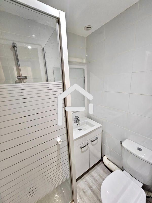 Appartement - 16 m² - 1 pièce