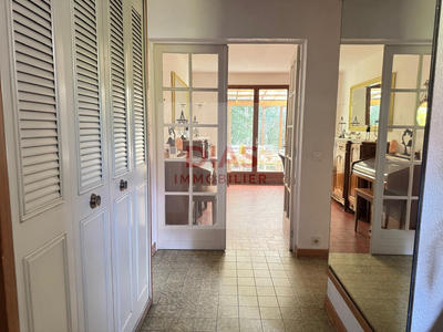 Maison - 155 m² - 1 pièce