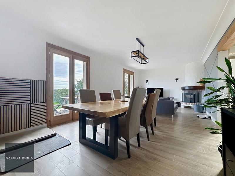 Maison - 102 m² - 4 pièces